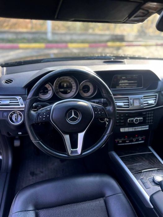 Mersedes -Benz E-Class 2014 W212