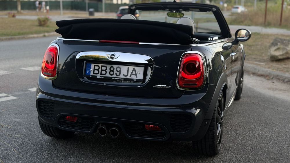 MINI Cabrio John Cooper Works Aut.