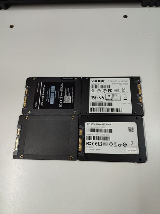 Dyski SSD 240/256gb