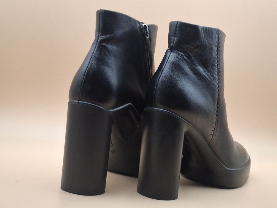 Черевики ECCO Shape Sculpted Motion 75 Нові 37р.