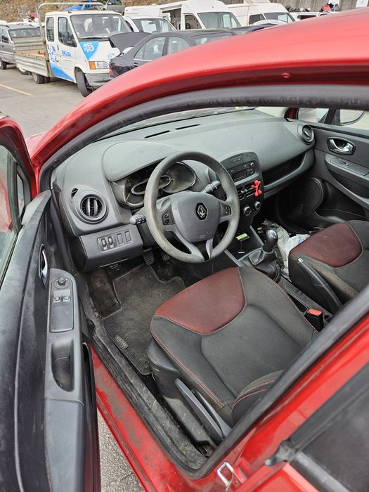 Renault Clio IV 1.5 DCi de 2015 para peças