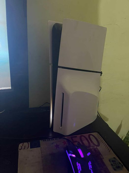 PlayStation 5 versão de disco 1Terabyte com 4 jogos e 1 comando