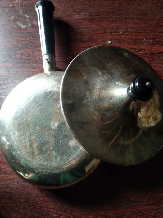 Посуд (каструльки з ручкою)