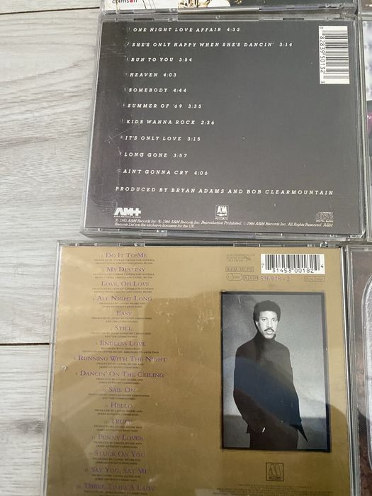Zestaw płyt CD z muzyką