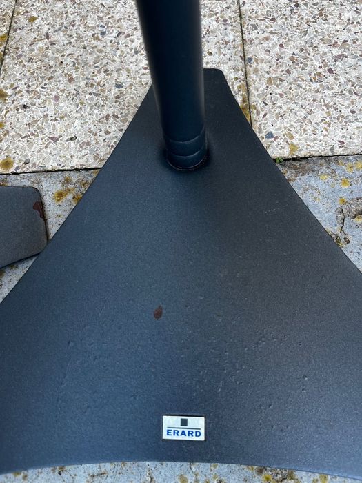Colunas SOLID Solutions S100 e Tripés ERARD