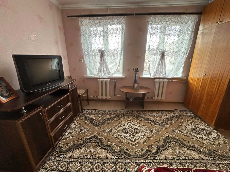 Продаж затишного будинку в Довгинцівському районі