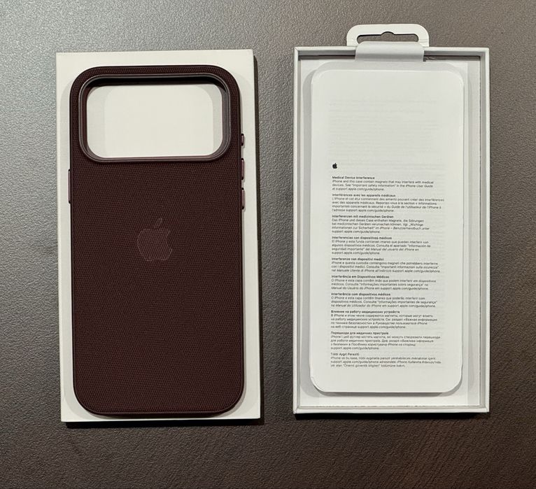 Чехол Apple TechWoven Айфон 18 Про / 18 Про Макс