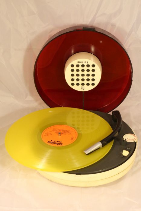 Gira Discos Vintage Portátil Philips 22GF303 Turntable Space Age