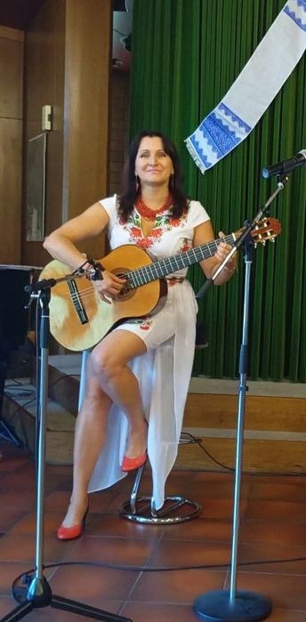 Ведуча,D,J,живий вокал.Київ