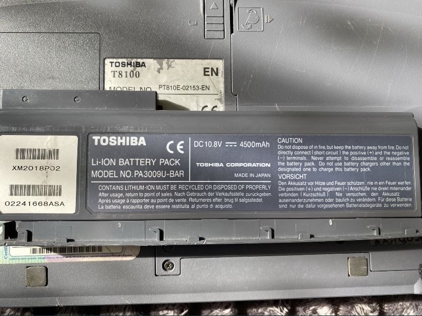 Toshiba tecra 8100