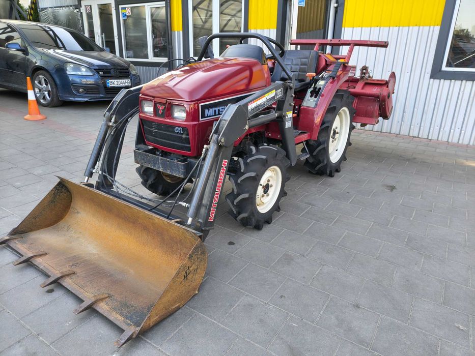 Японський мінітрактор Mitsubishi MT 165