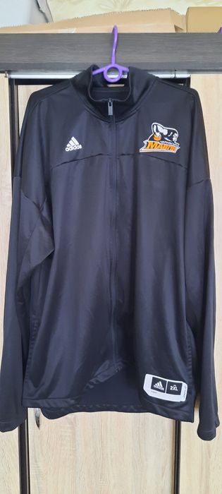 Баскетбольна форма errea