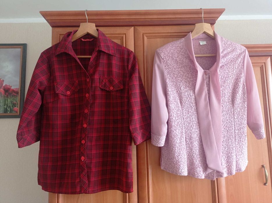 Bluzka damska, cena za 14 sztuk.