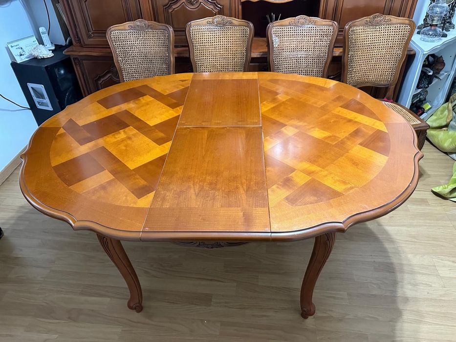 Conjunto móvel sala + mesa extensível + 4 cadeiras