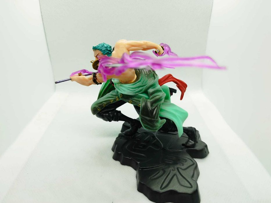 One Piece  Roronoa Zoro Santoryu Action Figure