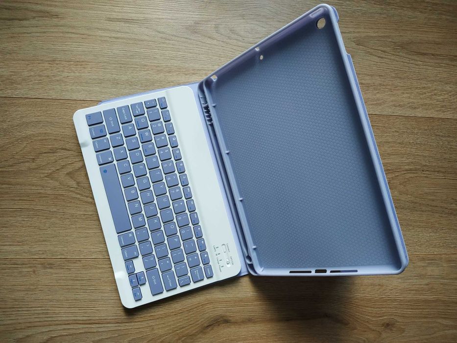 Чехол книжка Smart Bluetooth клавіатура на iPad 10.2 Air 3 чохол на планшет