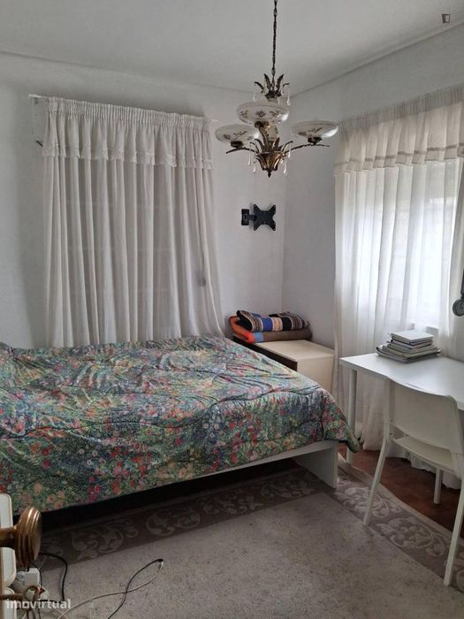 Quarto - localizado em Foz do Douro Porto