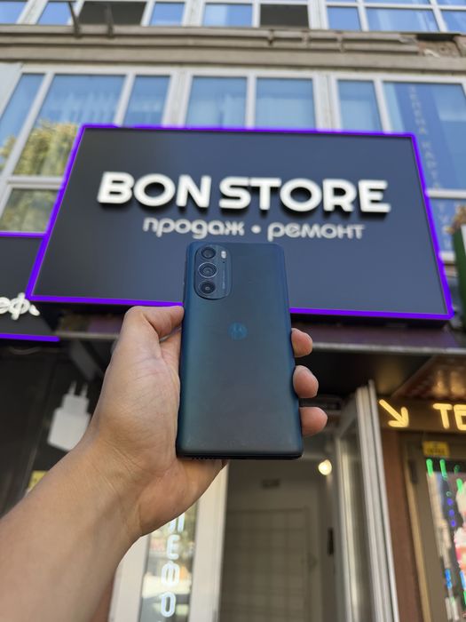Moto redge 2022 plus 128gb. Гарний стан
