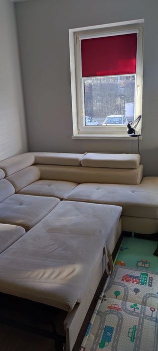 Kanapa narożna z funkcją spania