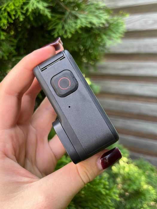 Екшн-камера GoPro Hero 9 з захисним склом