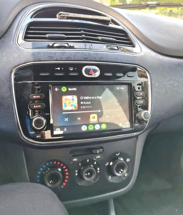 Rádio Android 14 com GPS FIAT Grande Punto/Línea (Artigo Novo)