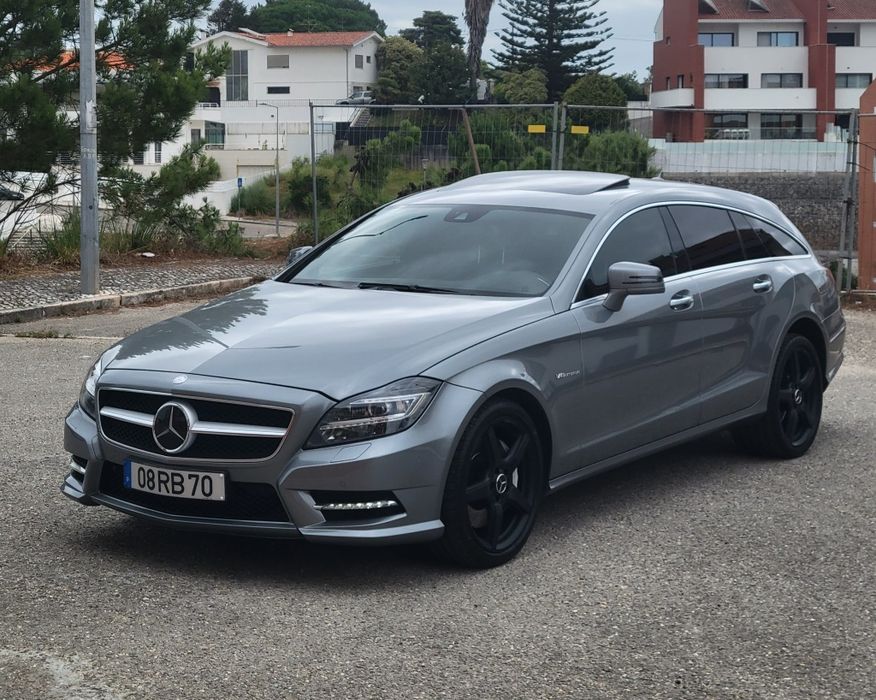 MERCEDES BENZ CLS 500 AMG V8 Biturbo exclusivo em Portugal