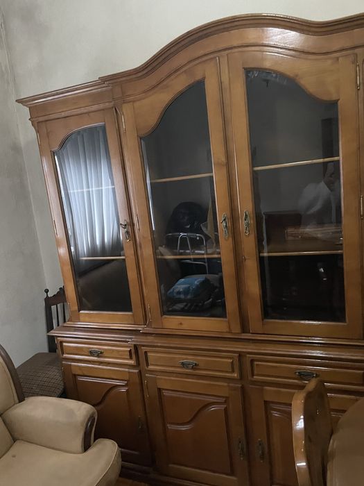 Mobilia de sala completa em madeira maciça