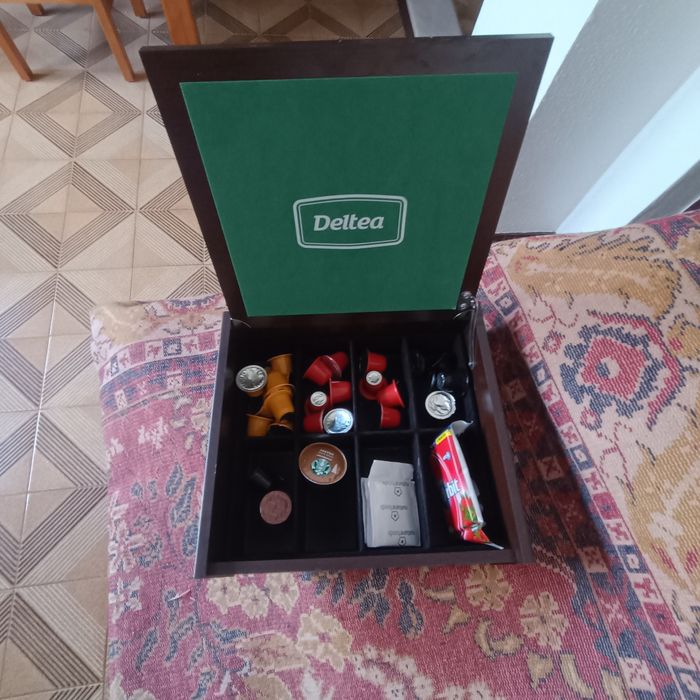 Caixa de arrumação chá/café