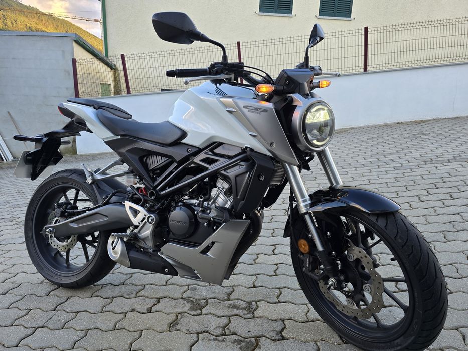Honda cb125r  como nova