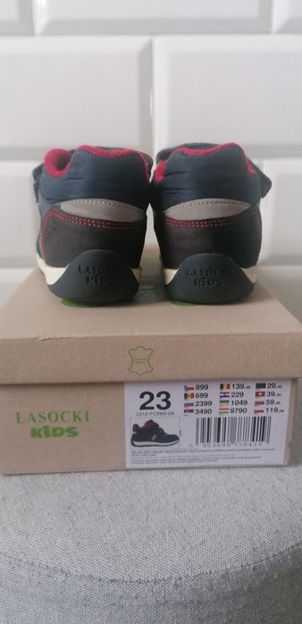 Półbuty chłopięce rozmiar 23