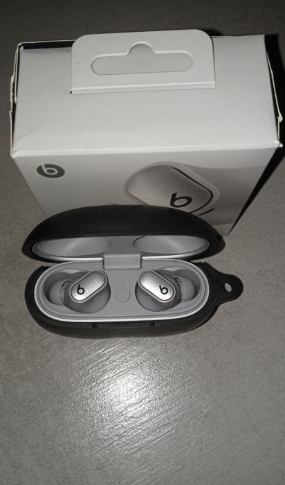 Beats Studio Buds + Cinza  Como Novos