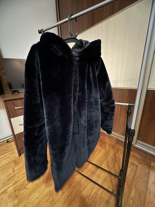 Шуба , чорна жіноча , 52-54