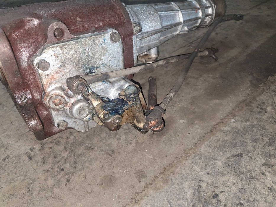 Запчястини на авто москвич 2140 бу