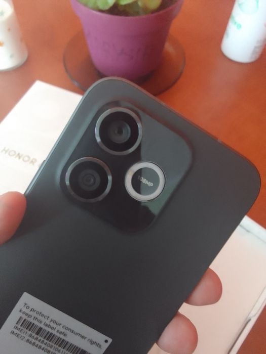 Telefon honor 600