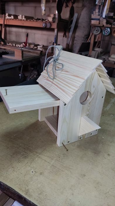 Шпаківня дерев'яна