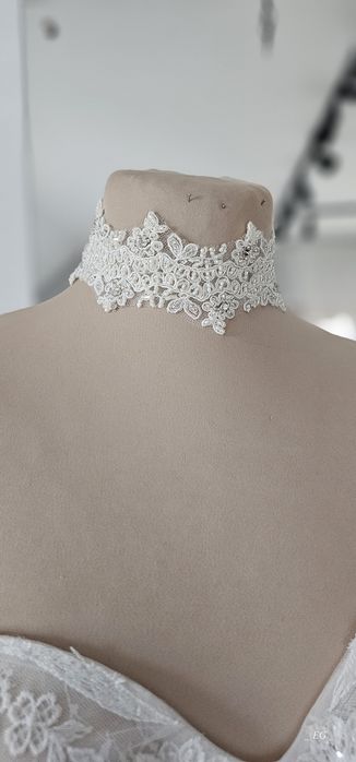 Choker I rękawiczki do sukni ślubnej