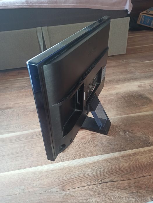 Samsung 24", в чудовому стані