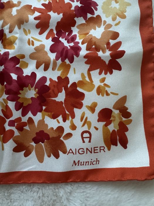 Хустинк шовкова Aigner