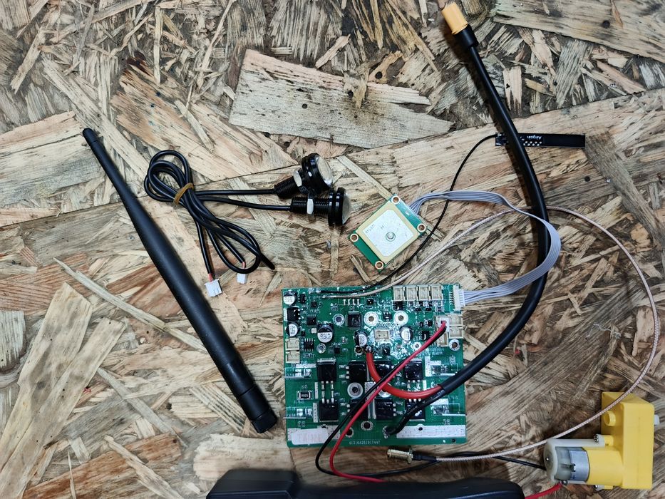 Płytka sterująca gps do łódki zanętowej