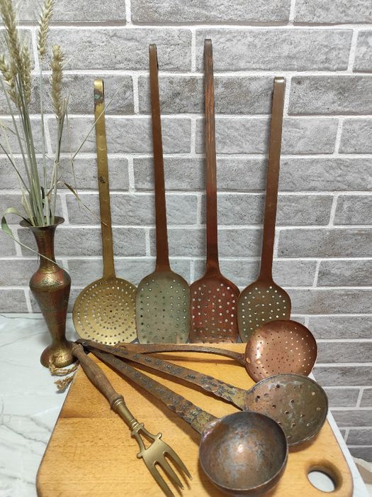 Старовинне кухонне  приладдя. Мідний обігрівач для ліжка ( старовинний