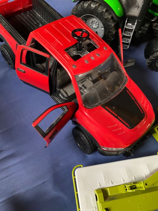 Zestaw zabawek bruder