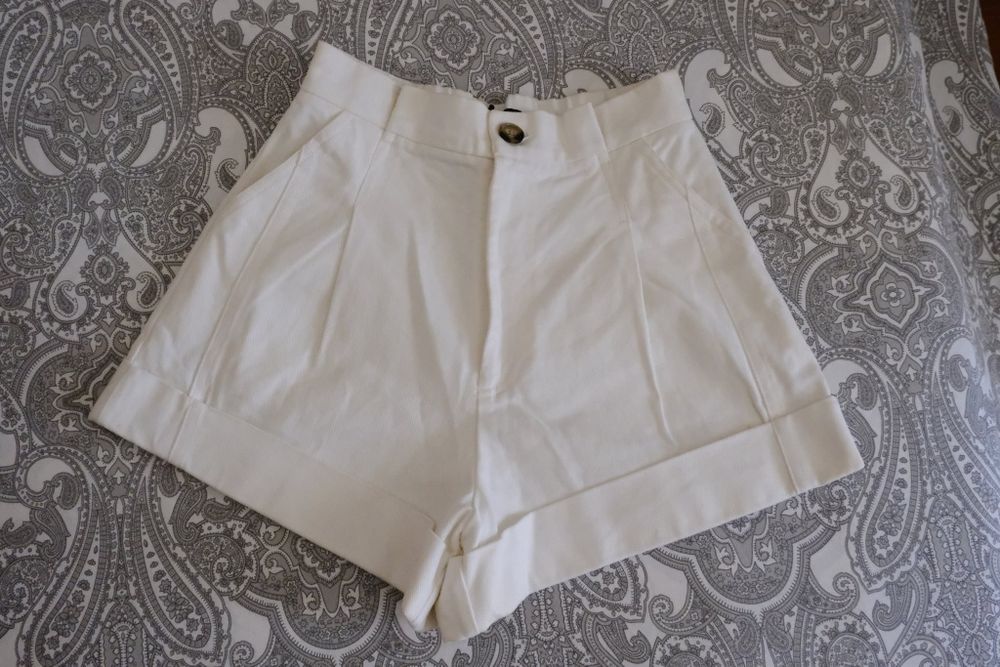 Calções Zara NOVOS