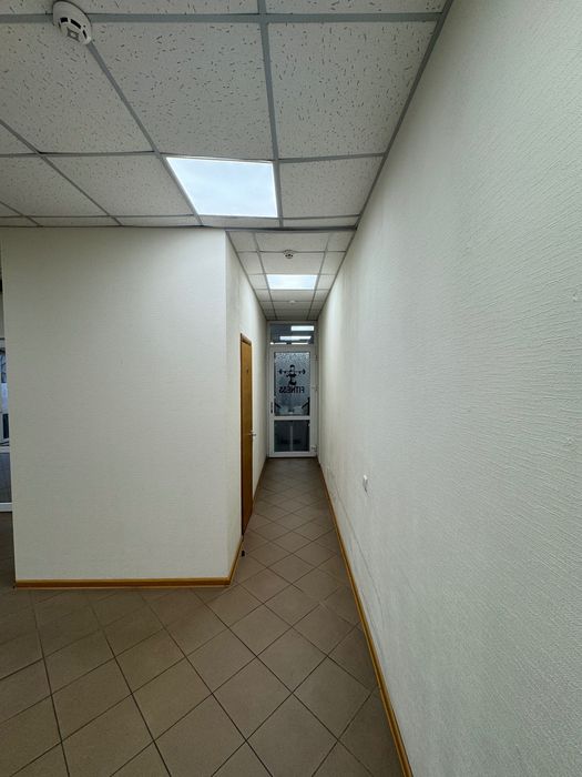 Здам в оренду комерційне приміщення (76 кв.м)