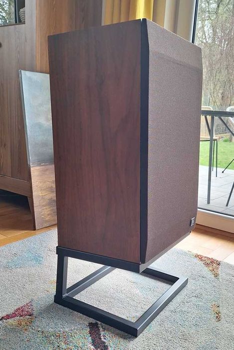 Kolumny  JBL  L40 + standy w cenie