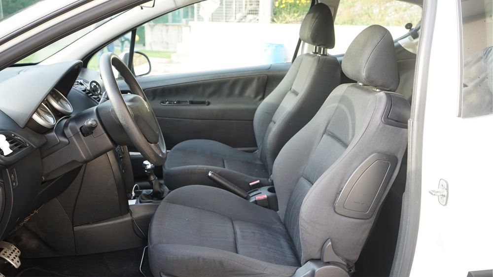 Peugeot 207 Hatchback