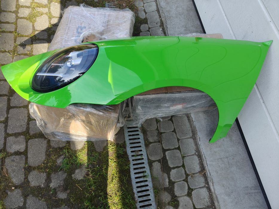 Porsche 911 992 błotnik lewy + lampa kompletna
