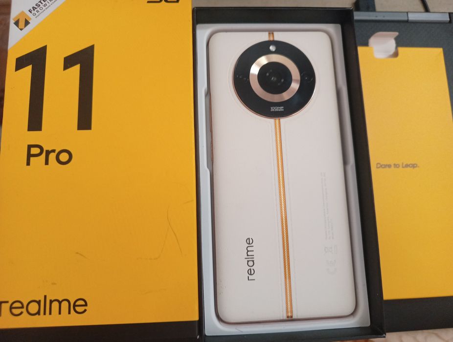 Realme 11 pro 5g  8/128