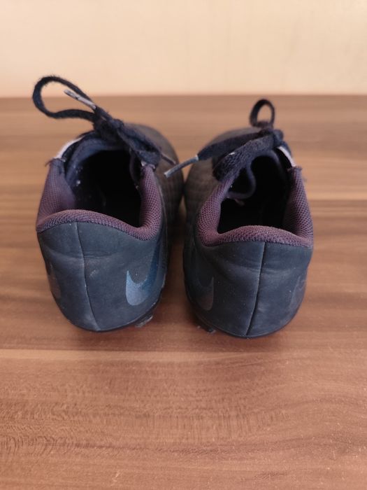 Korki NIKE czarne rozm 28