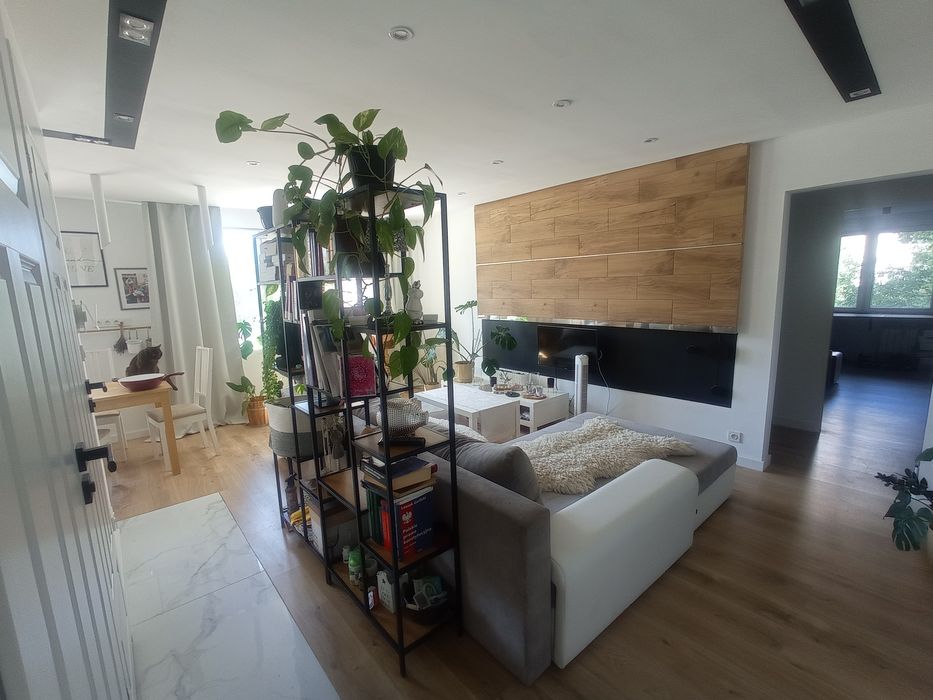 Mieszkanie 4 pokoje Manhattan 77 m² + dodatkowy przedpokój 8 m²