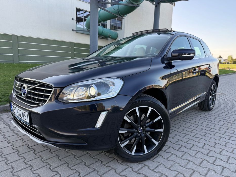 Volvo XC 60 Panorama Kamera Cofania Skóra Xenon BLIS Pamięć Foteli Zarejestrowany